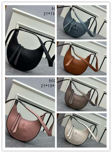 Picture of Prada Lady Handbags _SKUfw152045207fw